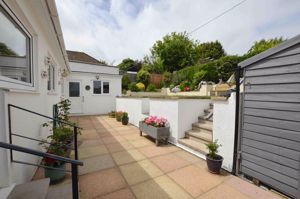 Photo 20- click for photo gallery